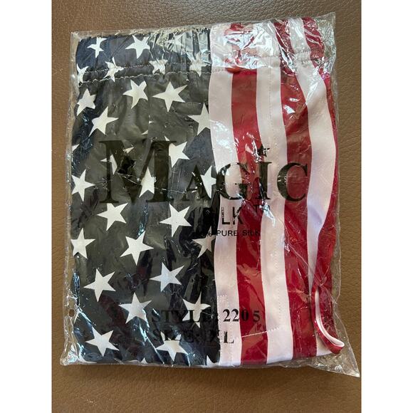 Vintage NWT Mens MAGIC SILK 100% Pure Silk American Flag Boxers, XL - Picture 4 of 4
